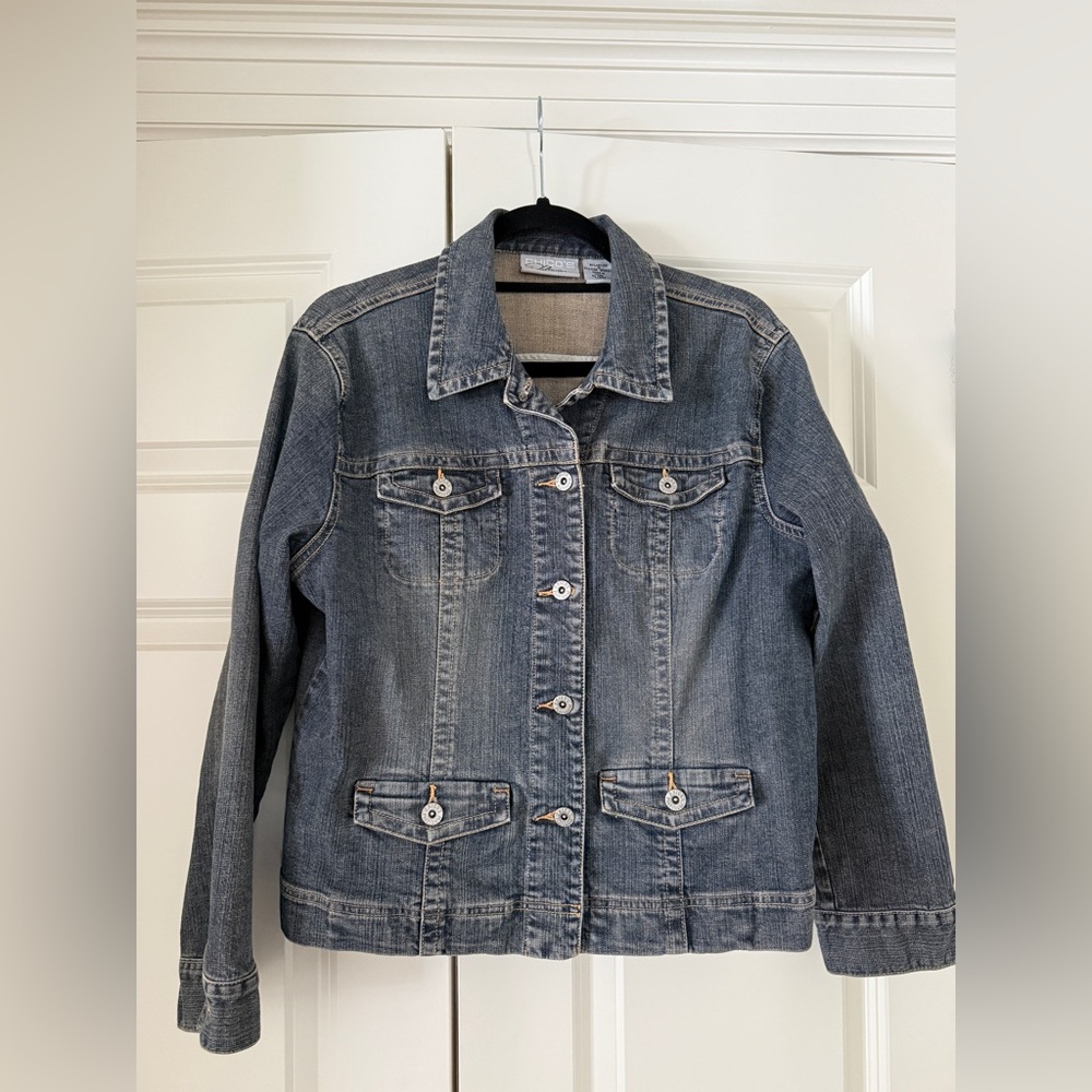 Chico's Platinum Medium Wash Blue Denim Jean Jacket Size 1